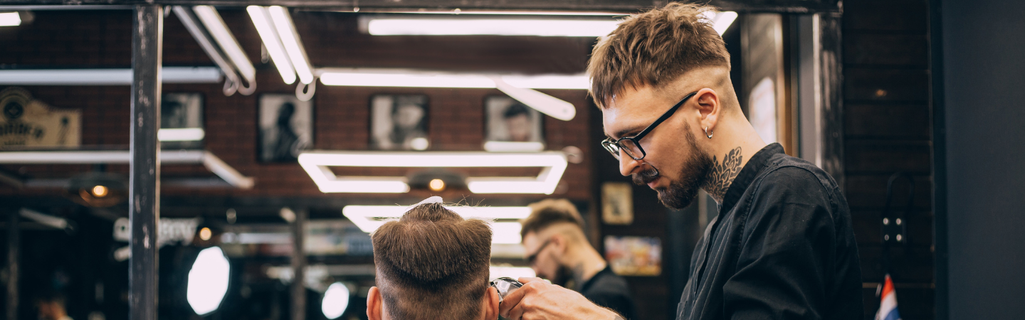 Customer - Business Insurance hero graphic 